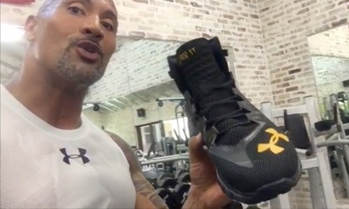 巨石强森曝出首双 Under Armour 个人签名鞋